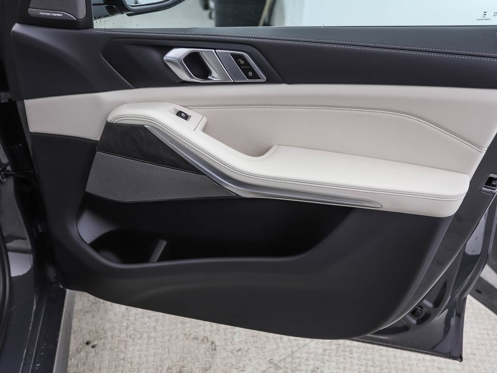 New 2026 BMW X5 xDrive40i image 28