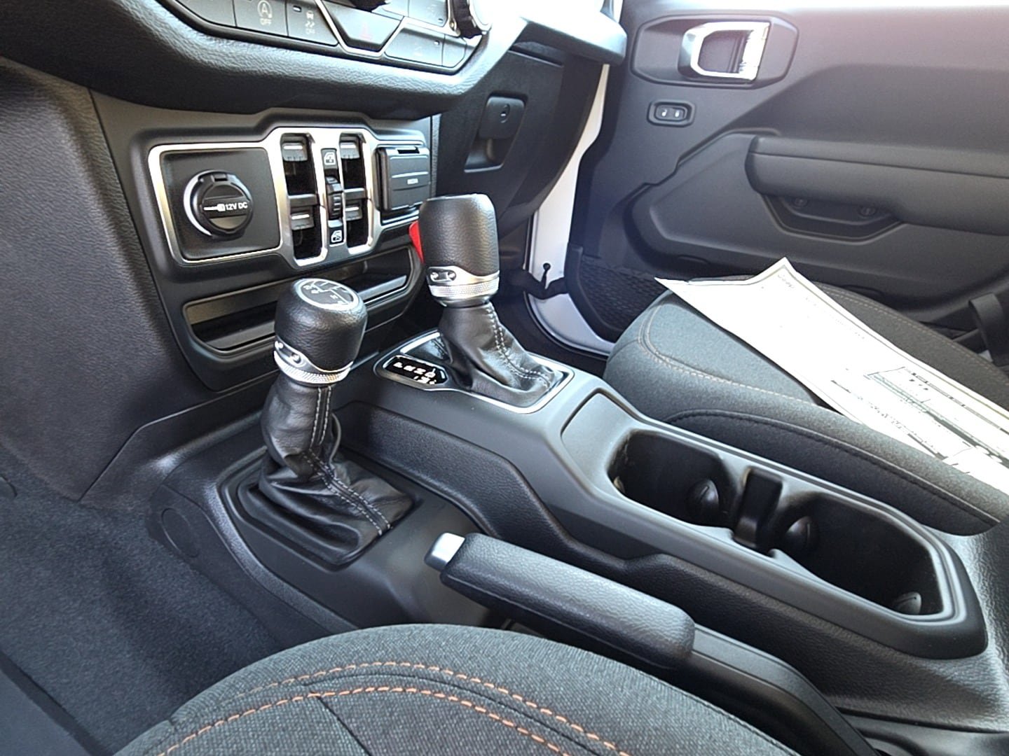New 2026 Jeep Gladiator Sport AWD/4WD image 13