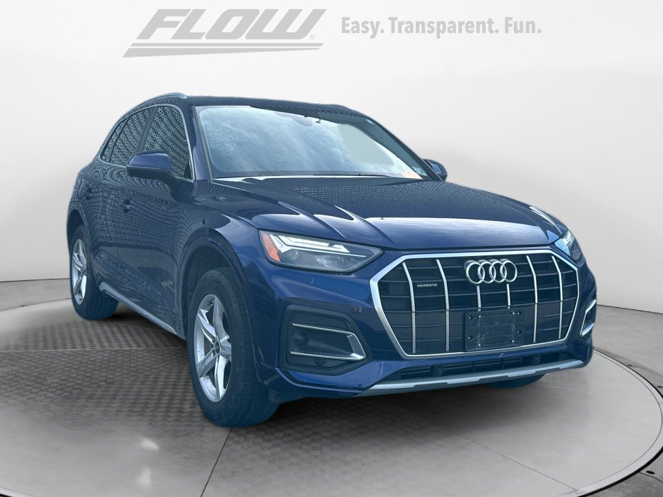 Used 2023 Audi Q5 2.0T Premium w/ Convenience Package image 1
