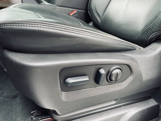 Used 2022 Chevrolet Silverado 2500 High Country w/ Z71 Off-Road Package image 20