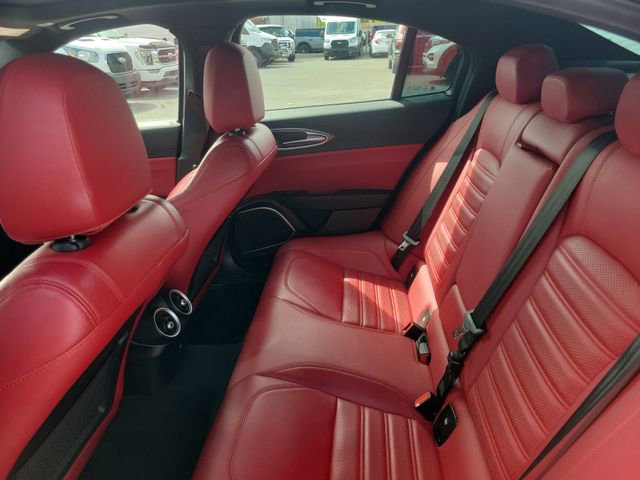 Used 2021 Alfa Romeo Giulia Ti Sport image 9