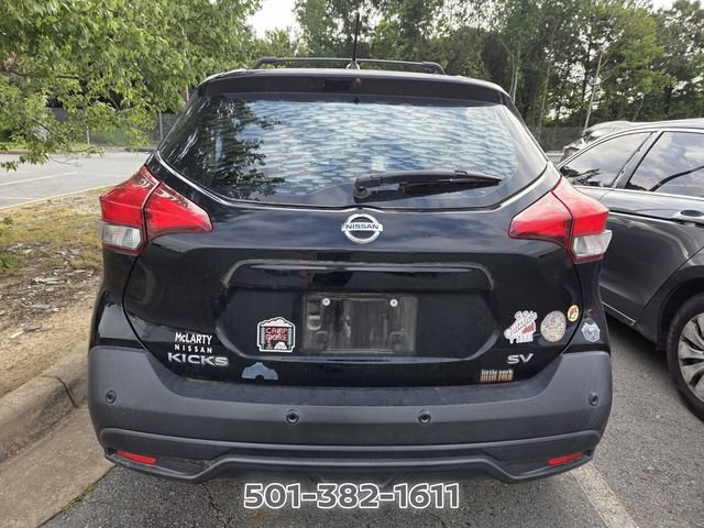 Used 2020 Nissan Kicks SV FWD image 3