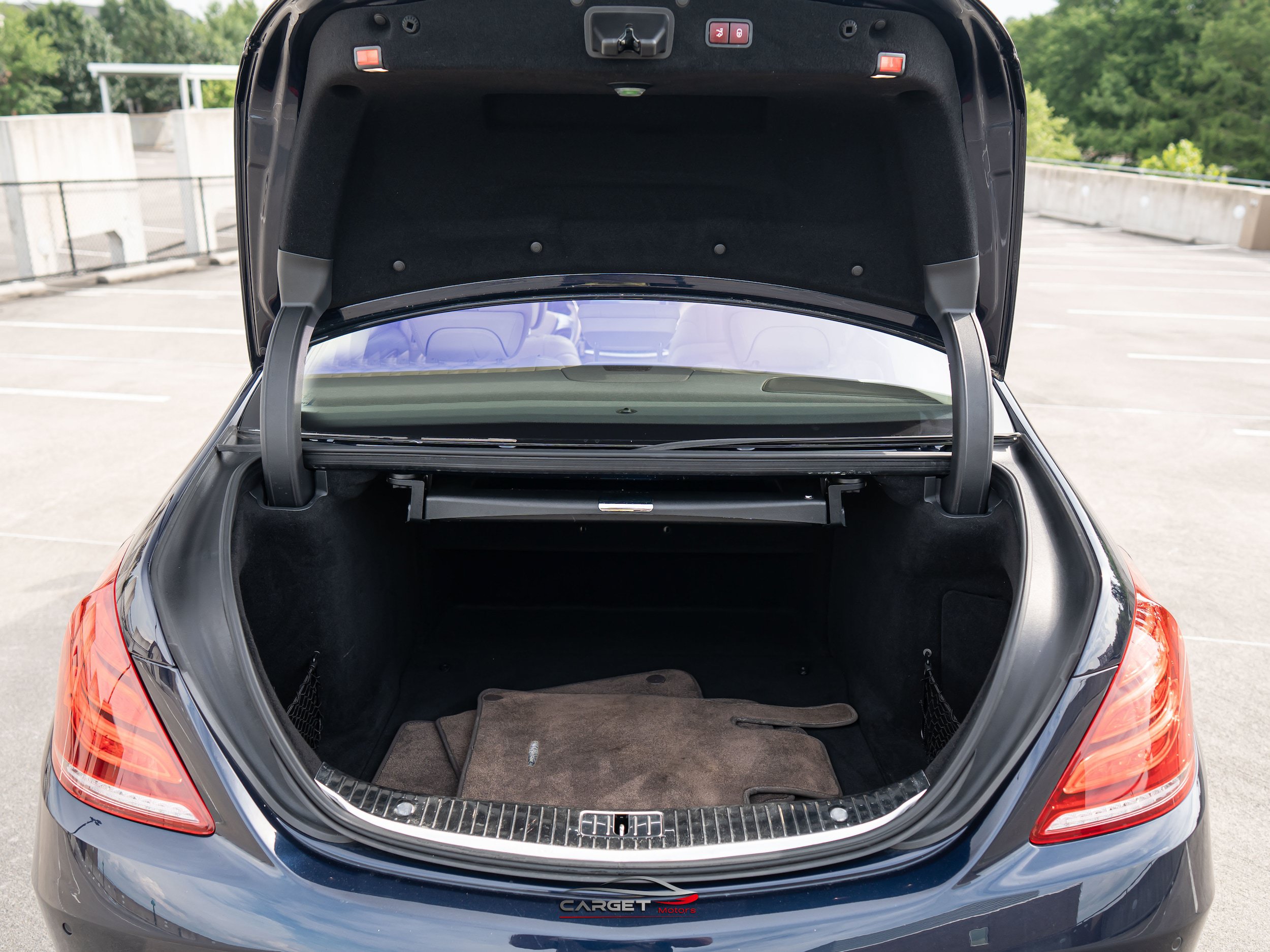Used 2017 Mercedes-Benz S 550 4MATIC Sedan image 50