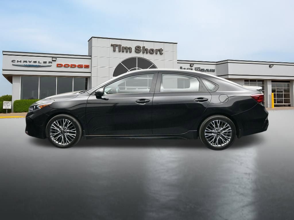 Used 2024 Kia Forte GT-Line w/ GT-Line Premium Package FWD image 2