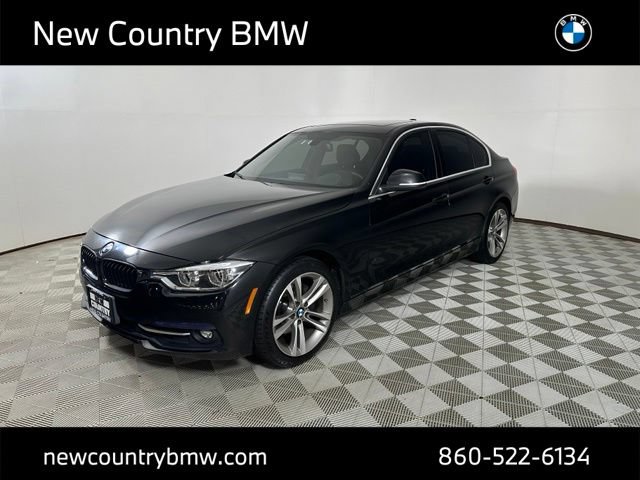 Used 2018 BMW 330i xDrive Sedan AWD/4WD image 3