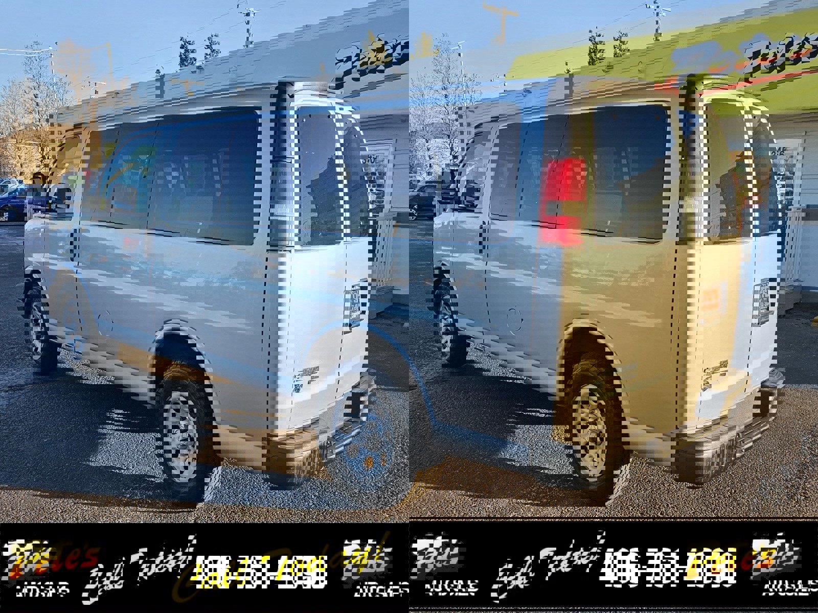 Used 2014 Chevrolet Express 1500 LS image 2