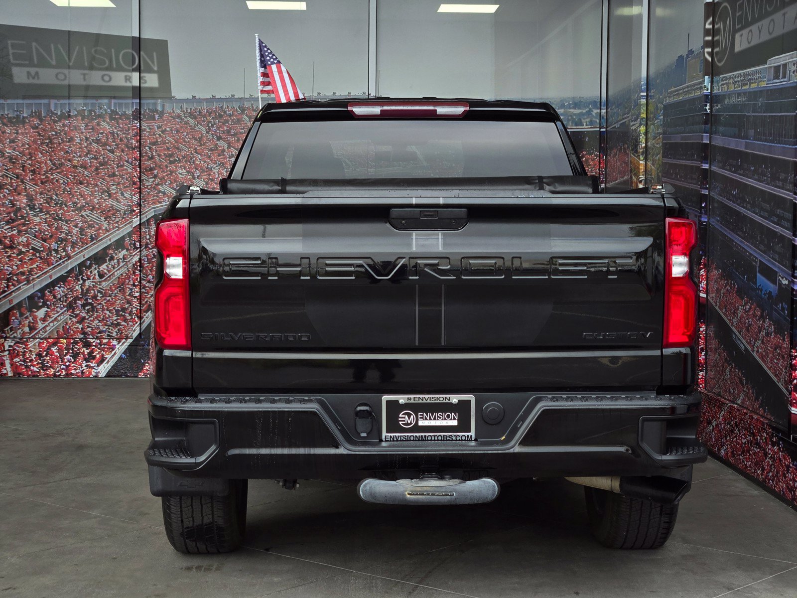 Used 2021 Chevrolet Silverado 1500 Custom w/ Rally Edition RWD image 7