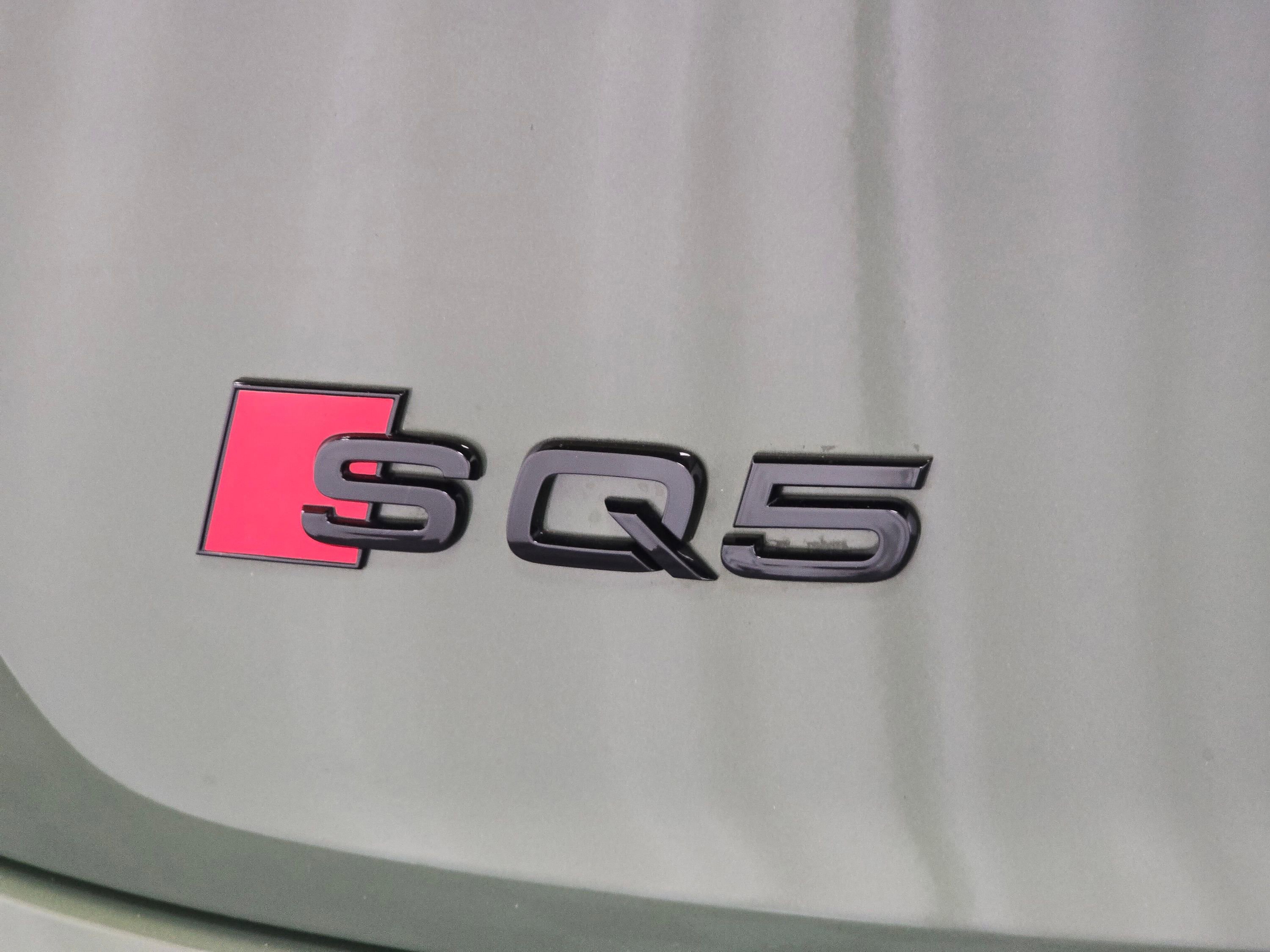 Used 2024 Audi SQ5 Premium Plus image 33