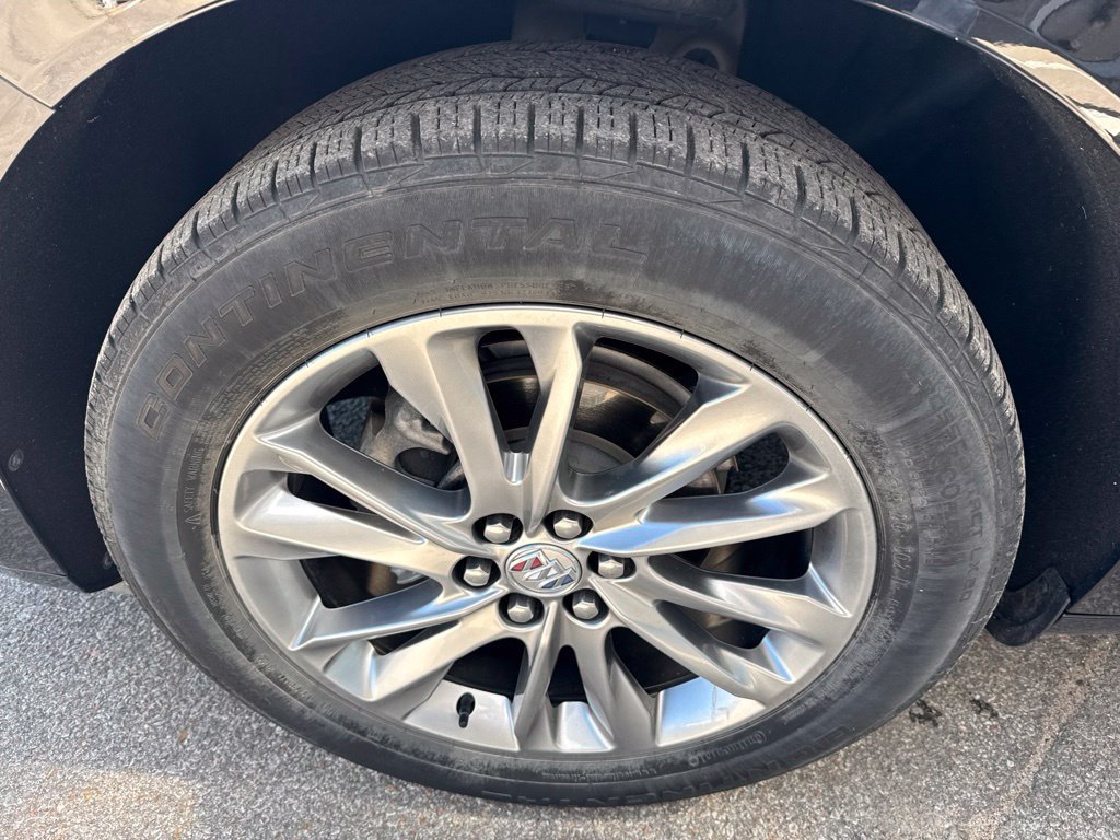 Certified 2023 Buick Enclave Avenir w/ Trailering Package, 5000 lbs. FWD image 9