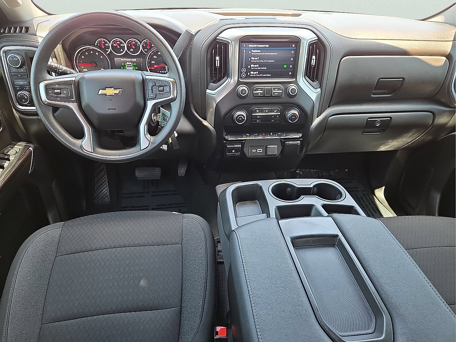 Used 2022 Chevrolet Silverado 2500 LT AWD/4WD image 11