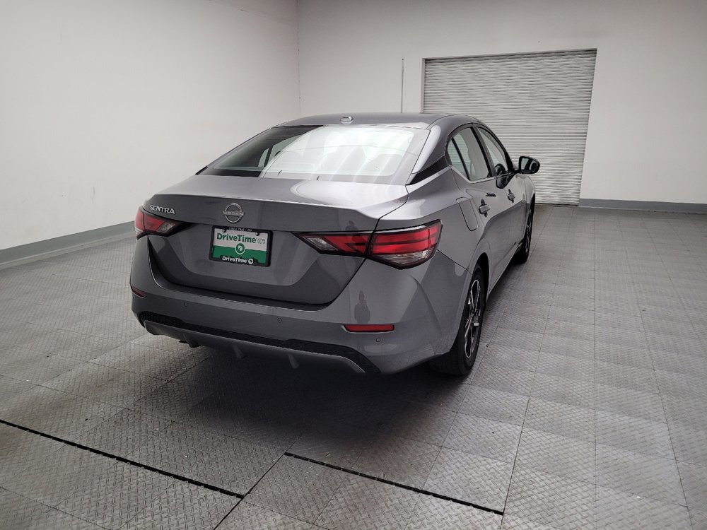 Used 2025 Nissan Sentra SV image 7