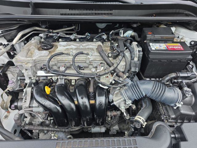 Used 2022 Toyota Corolla LE w/ LE Convenience Package FWD image 24