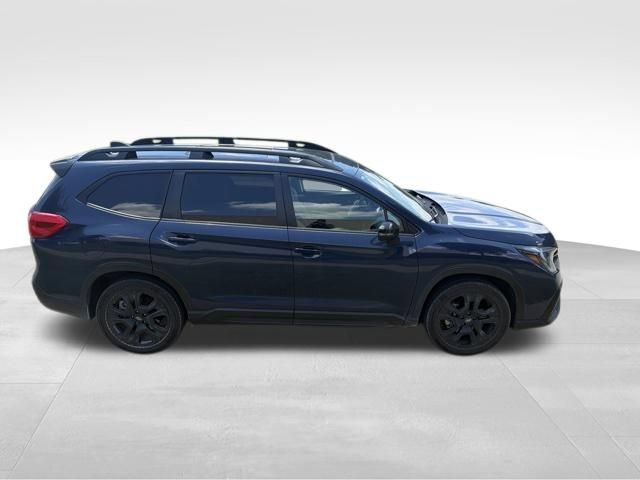 Used 2023 Subaru Ascent Onyx Edition AWD/4WD image 2