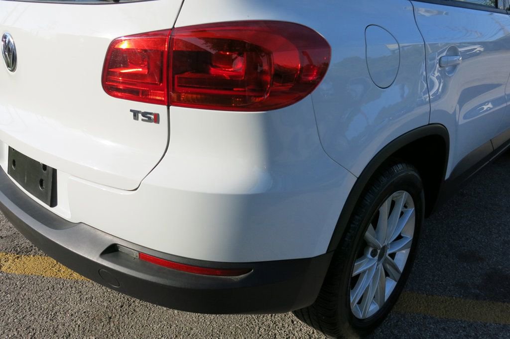 Used 2017 Volkswagen Tiguan Limited w/ Alloy Wheels Package image 39
