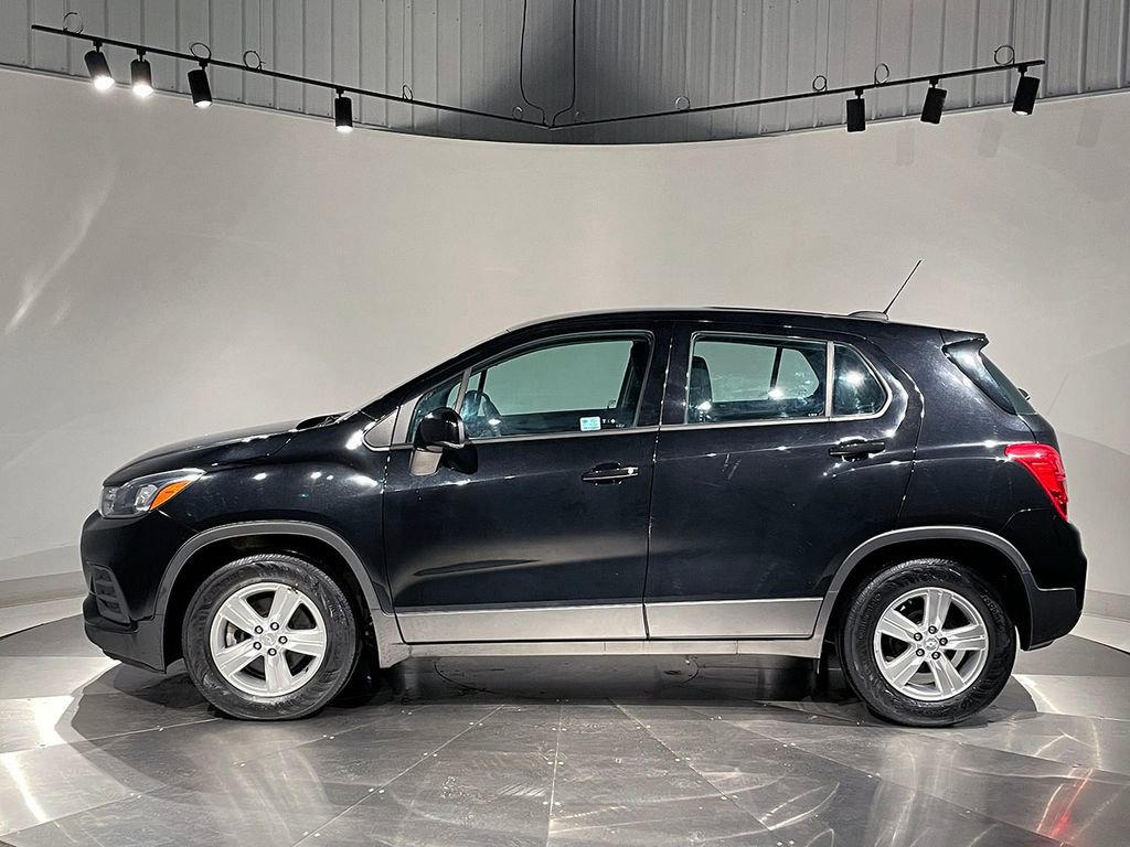 Used 2019 Chevrolet Trax LS image 15