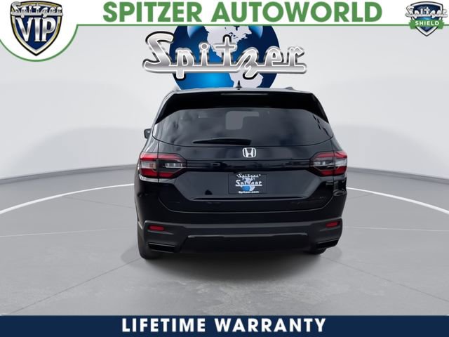 New 2026 Honda Pilot Black Edition image 9
