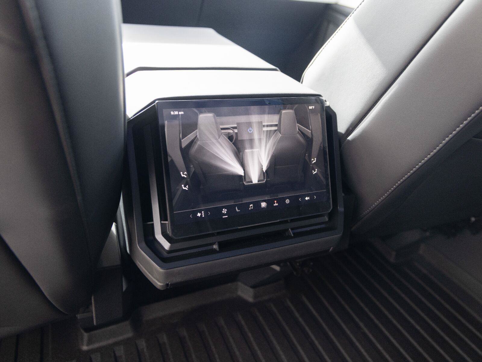 Used 2024 Tesla Cybertruck Cyberbeast AWD/4WD image 24