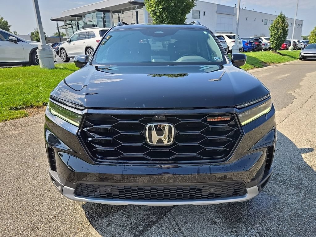 Used 2024 Honda Pilot TrailSport image 12
