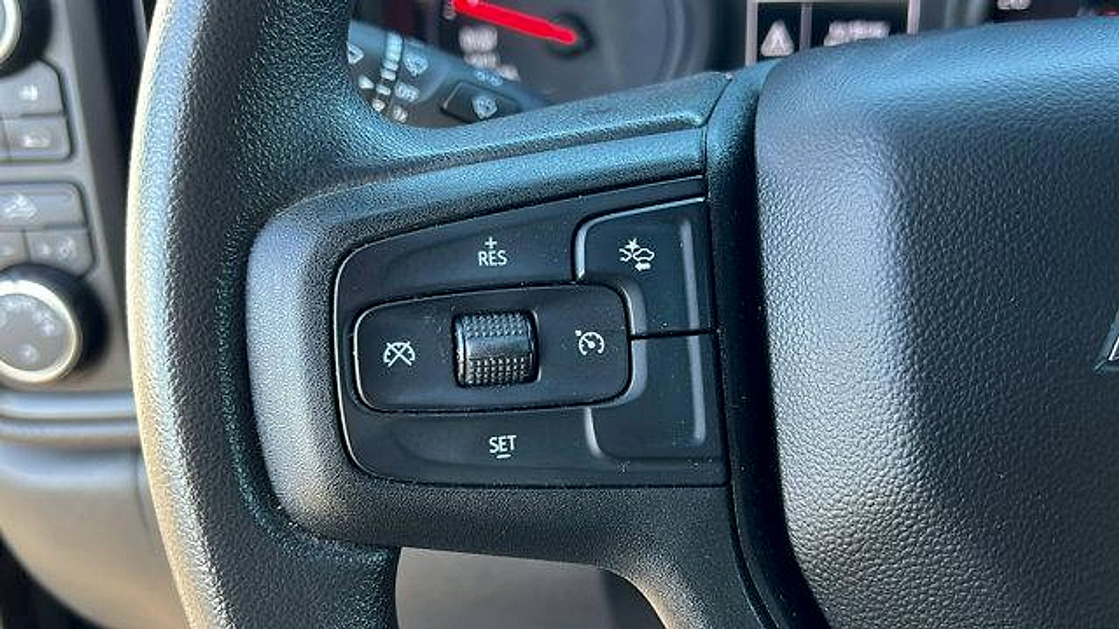 Certified 2023 Chevrolet Silverado 1500 Custom image 22