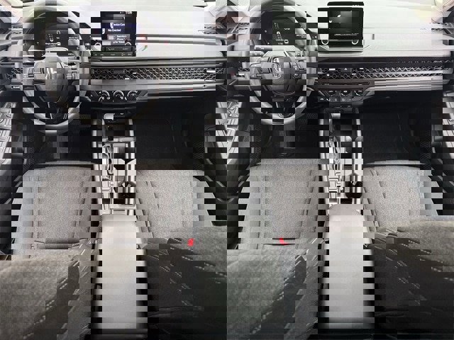 Used 2023 Honda Accord EX image 10