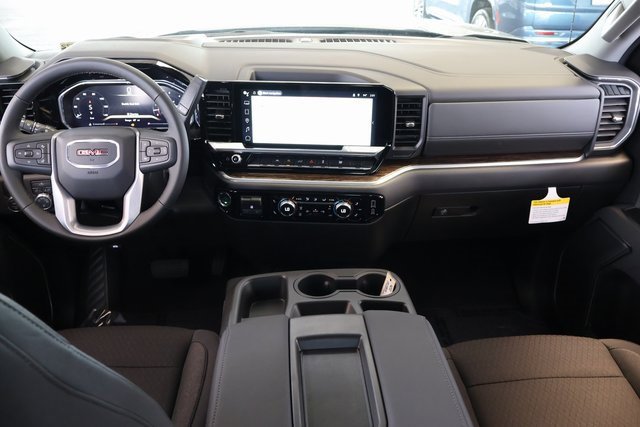 New 2026 GMC Sierra 1500 SLE w/ Preferred Package image 12