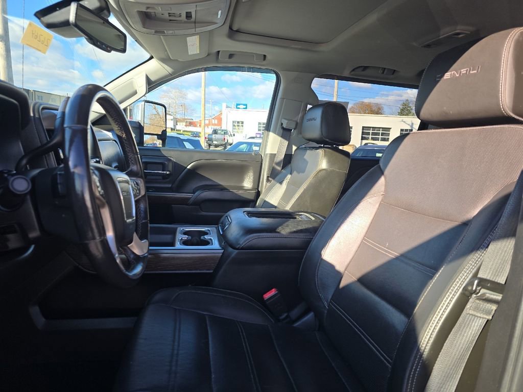 Used 2018 GMC Sierra 2500 Denali image 20