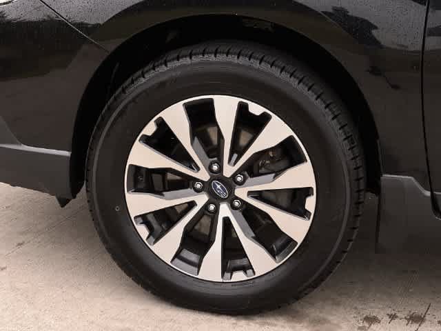 Used 2017 Subaru Outback 2.5i Limited AWD/4WD image 9