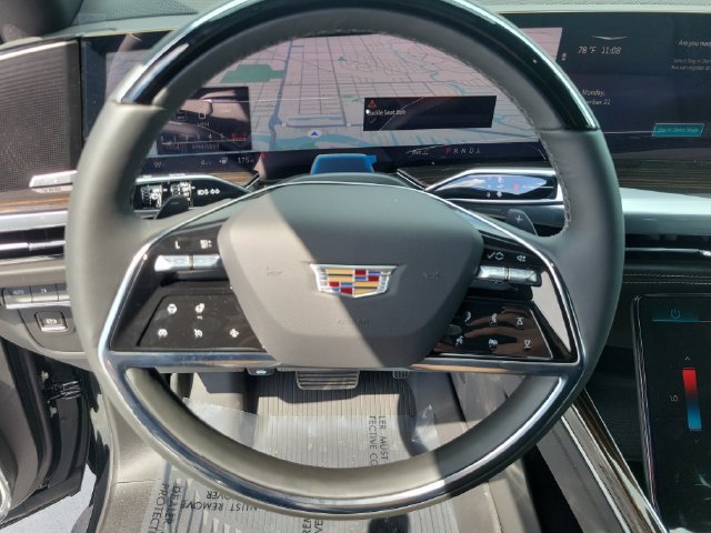New 2026 Cadillac Escalade ESV 4WD w/ LPO, Floor Liner Package image 24