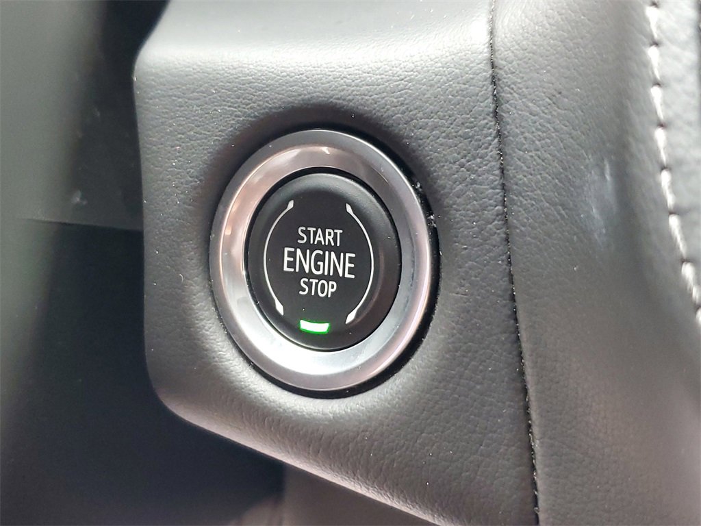 Used 2023 Chevrolet Tahoe LT image 33