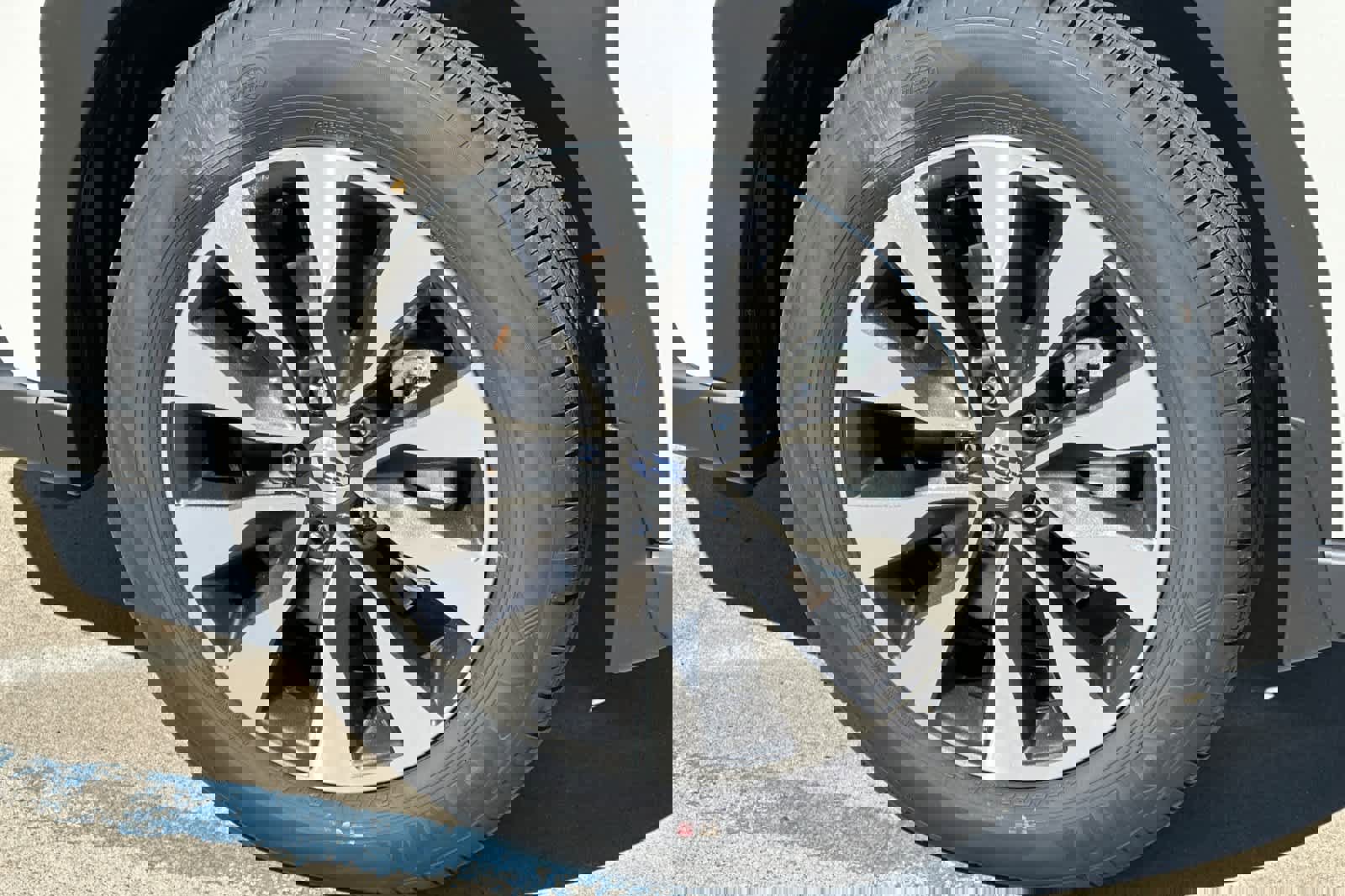 New 2025 Subaru Outback Limited image 33