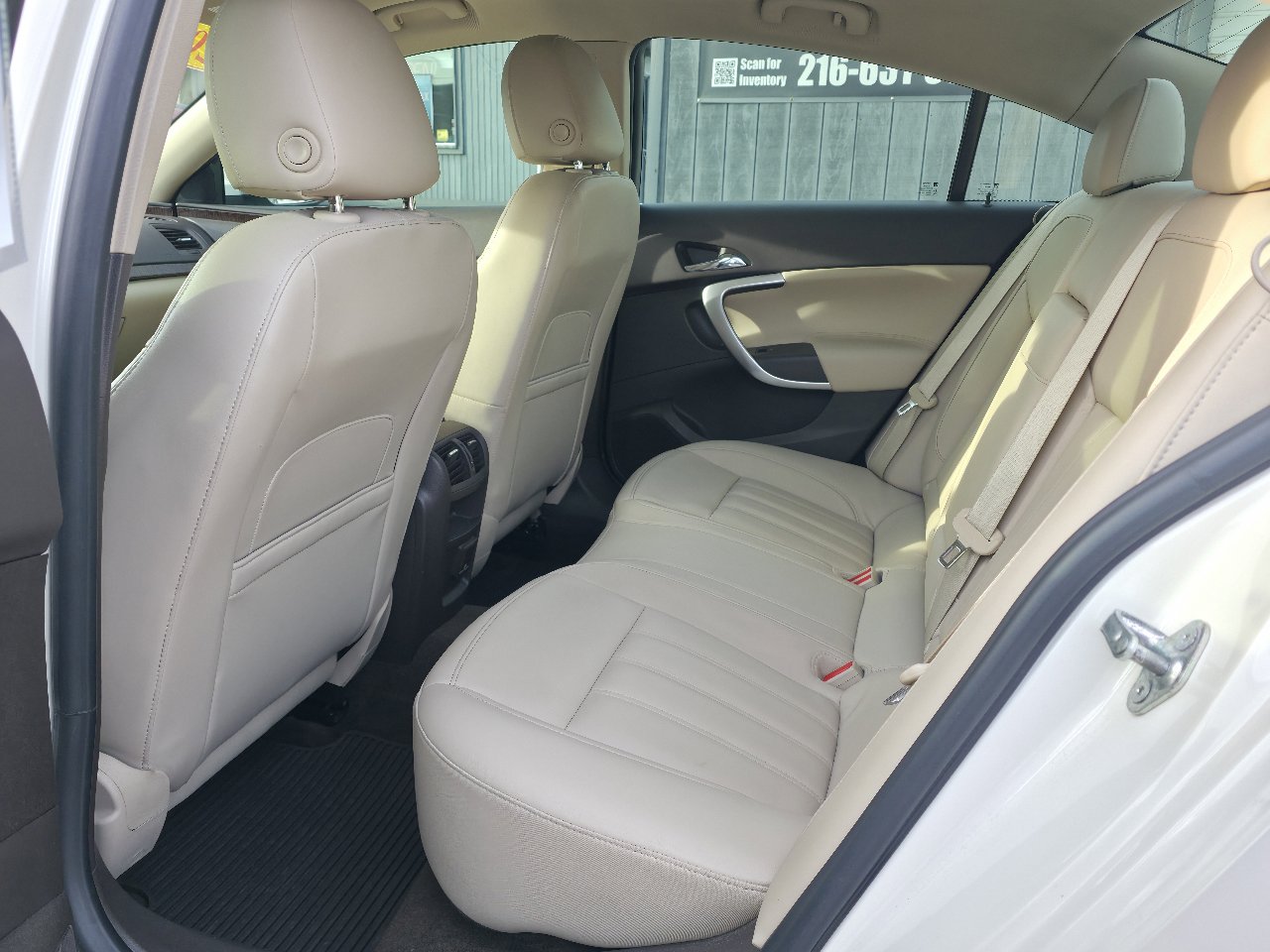 Used 2012 Buick Regal Premium image 16