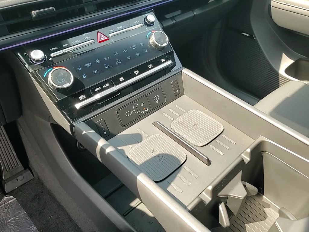 New 2026 Hyundai Santa Fe Calligraphy image 21