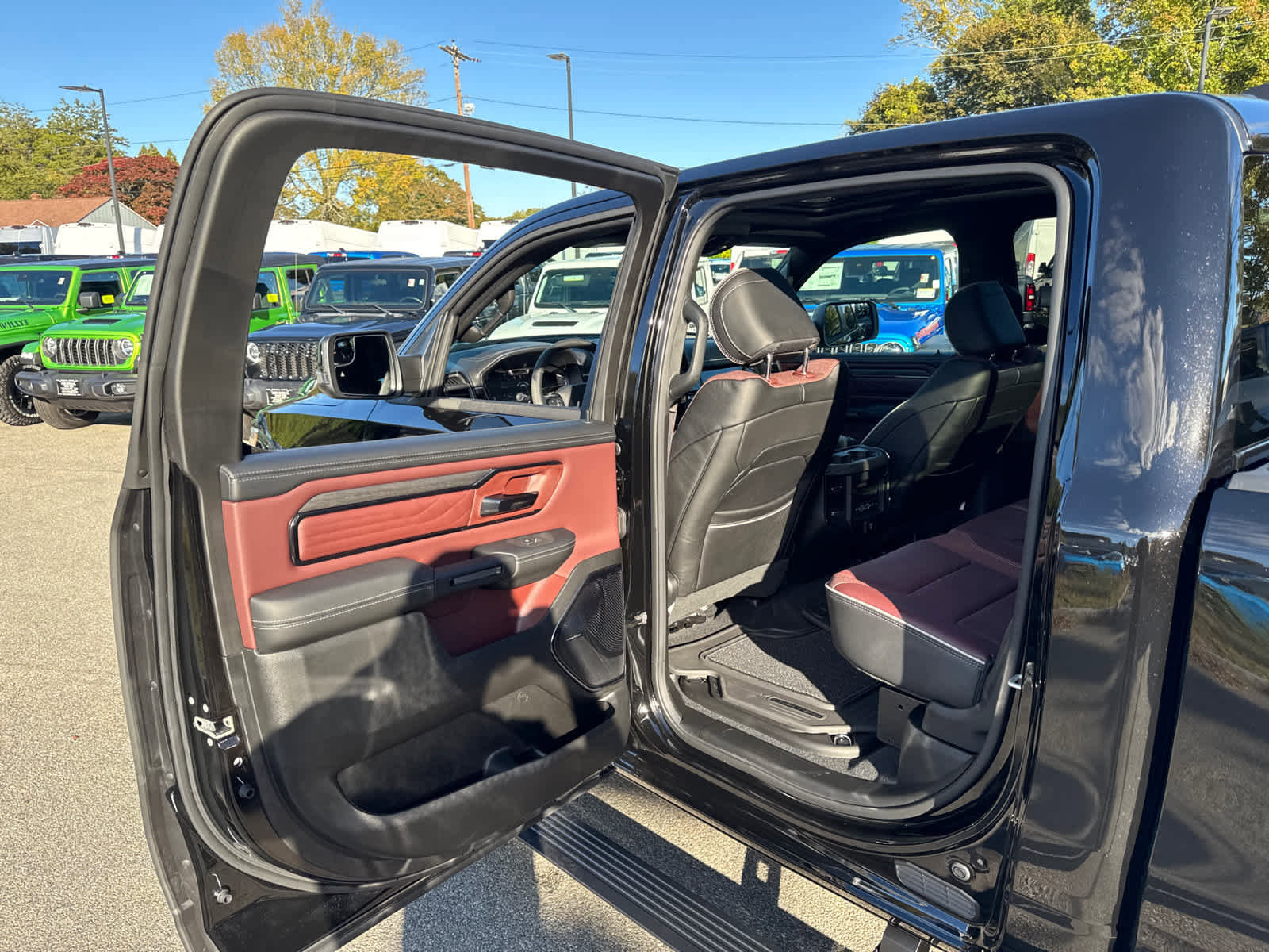 New 2026 RAM 1500 Limited image 30