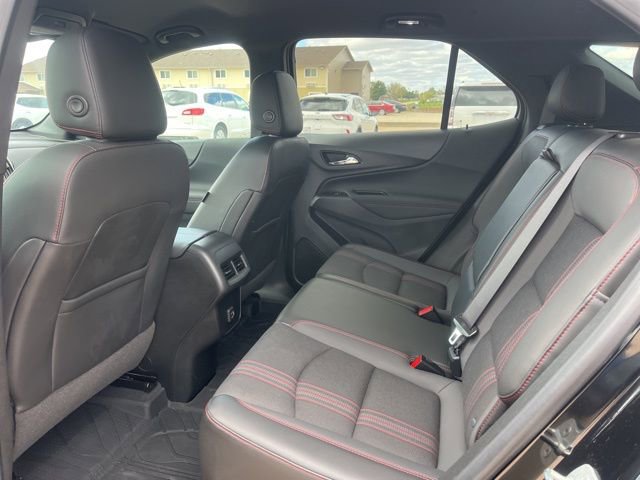 Used 2022 Chevrolet Equinox RS w/ LPO, Floor Liner Package image 38