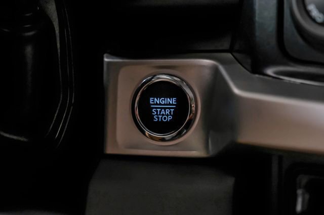 Used 2023 Ford F250 XLT w/ XLT Premium Package image 23