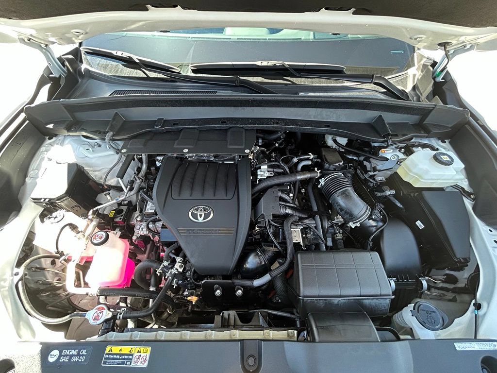 Used 2025 Toyota Grand Highlander AWD Hybrid image 34