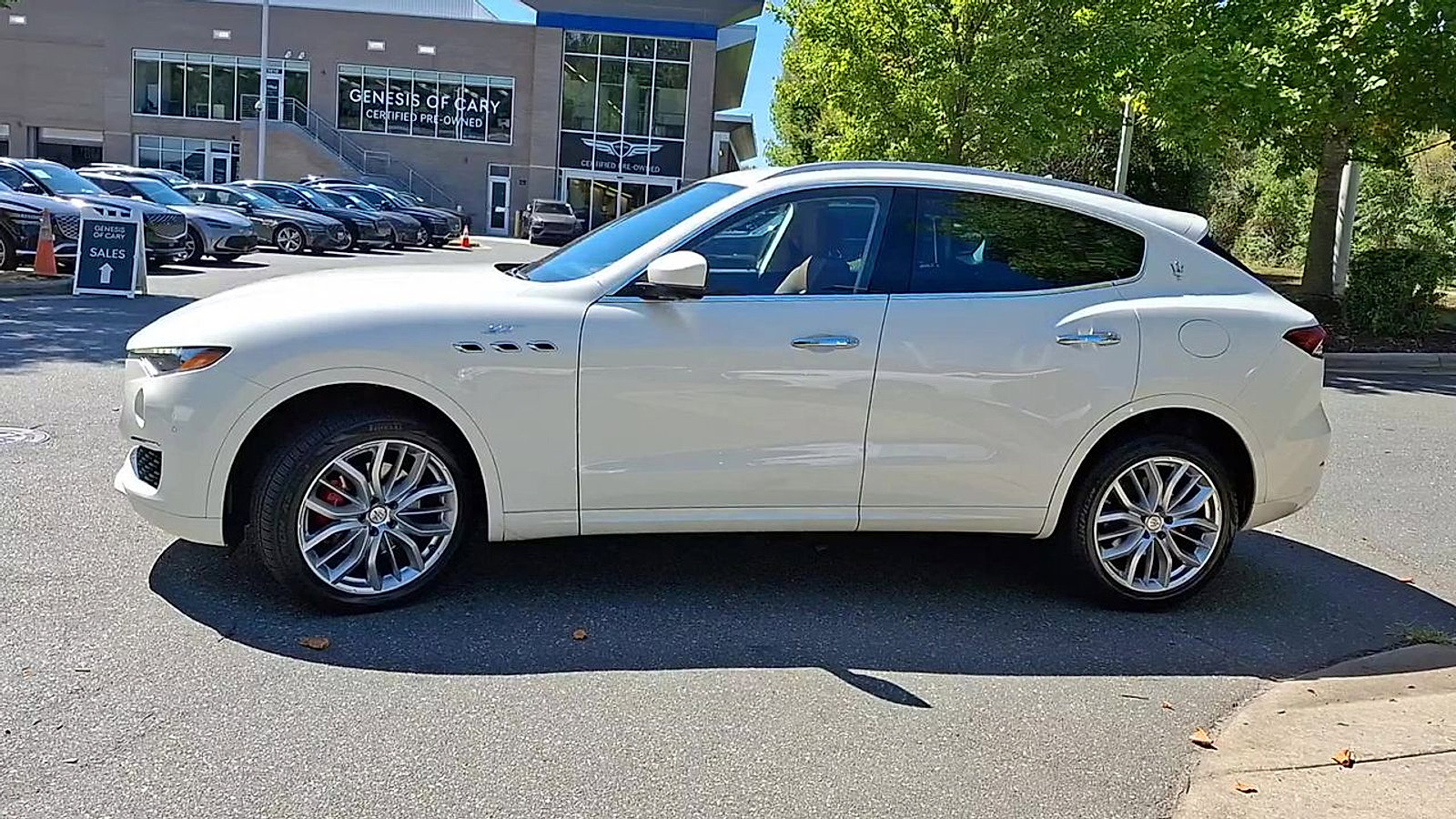 Certified 2022 Maserati Levante GT image 5