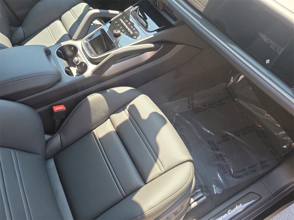 New 2026 Porsche Cayenne Turbo image 16