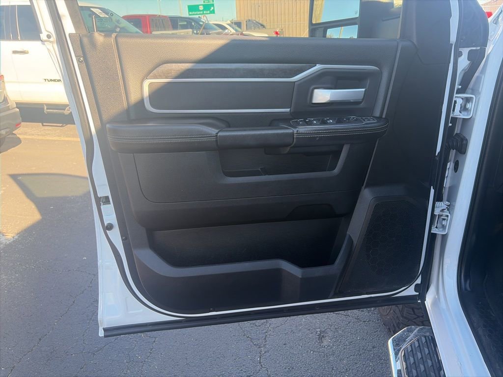 Used 2024 RAM 2500 Big Horn w/ Off Road Package image 13