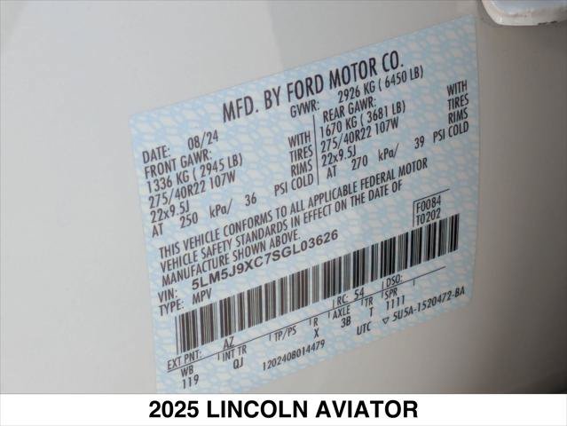 New 2025 Lincoln Aviator Black Label w/ Black Label Special Edition AWD/4WD image 26