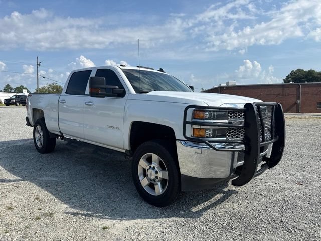 Used 2019 Chevrolet Silverado 2500 W/T AWD/4WD image 3