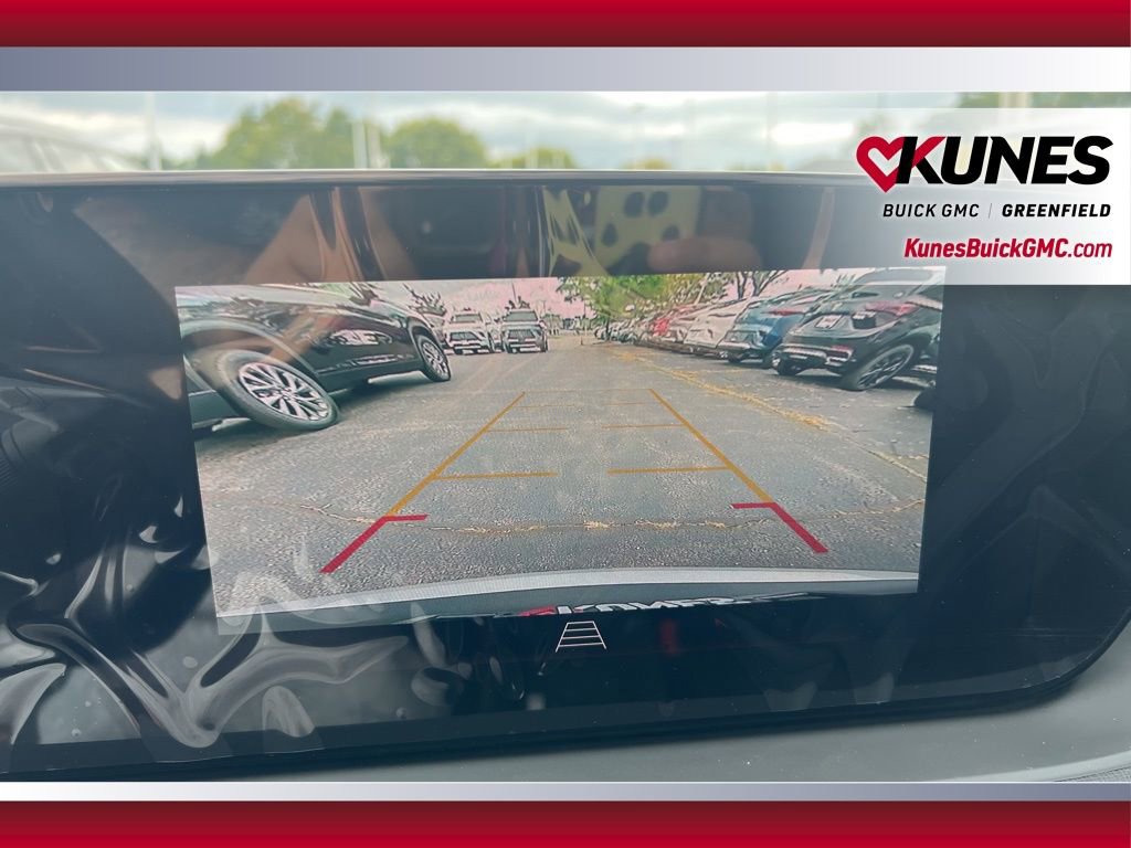 New 2026 Buick Envista Sport Touring w/ Convenience I Package FWD image 33