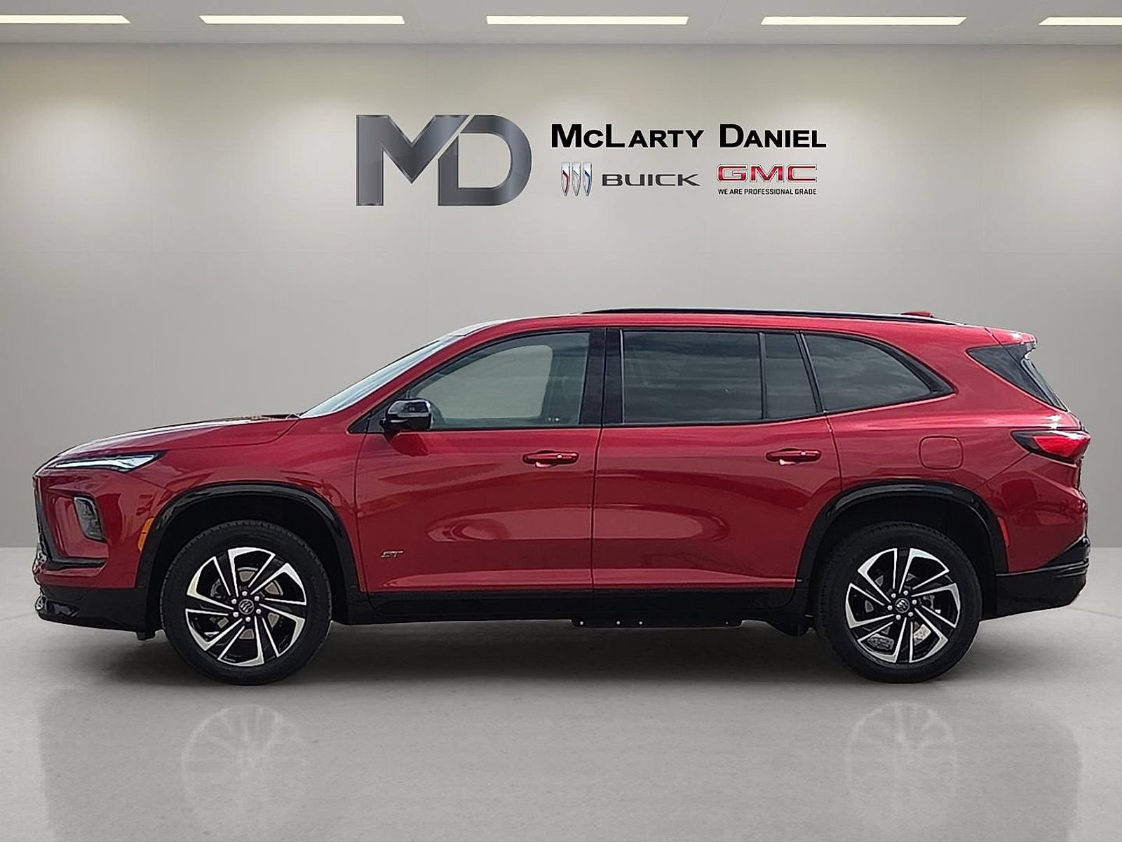 Certified 2025 Buick Enclave Sport Touring w/ Power Package FWD image 2