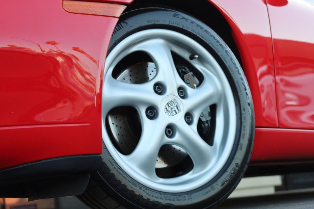 Used 2000 Porsche 911 Carrera RWD image 51