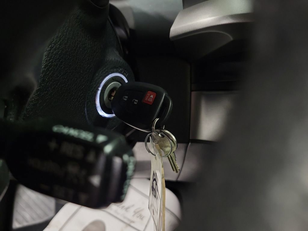 Used 2022 Toyota Tacoma SR5 w/ Trail Edition image 21