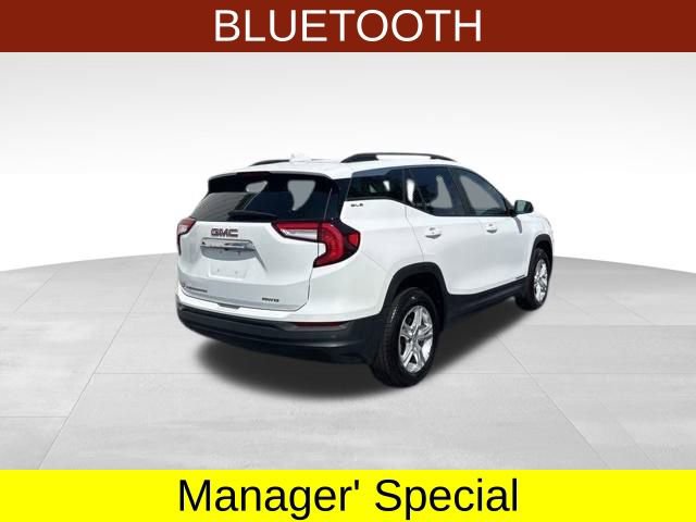 Used 2023 GMC Terrain SLE w/ Driver Convenience Package image 7