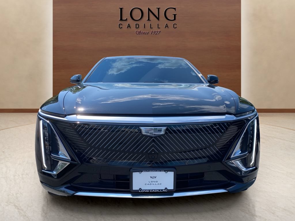 Used 2024 Cadillac Lyriq Tech w/ Driver Assist Package AWD/4WD image 8