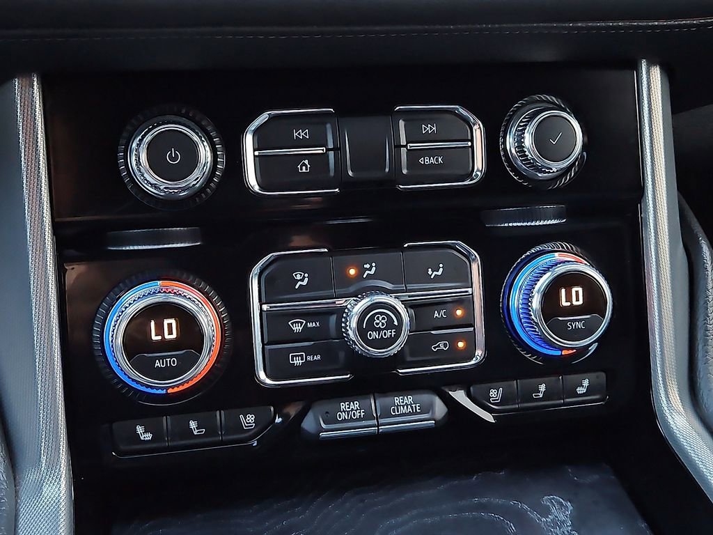 Used 2021 GMC Yukon Denali w/ Denali Ultimate Package image 27