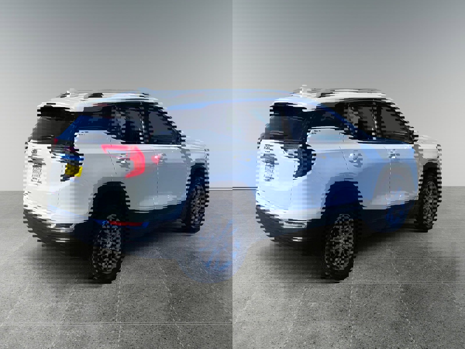 Used 2024 GMC Terrain SLT image 5