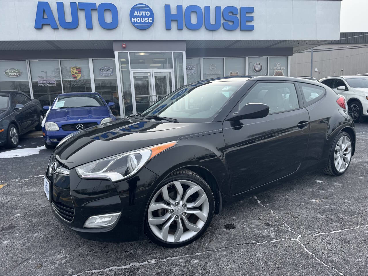 Used 2013 Hyundai Veloster w/ Style Pkg image 37